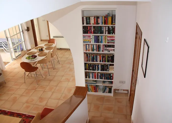 Kalisorate Semesterbostad Tsadha