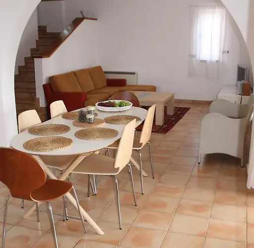 Semesterbostad Kalisorate Tsadha